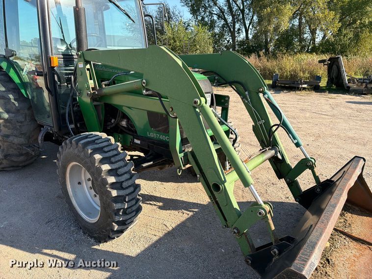 image for item FK3906 2007 Montana  LG5740C  MFWD tractor