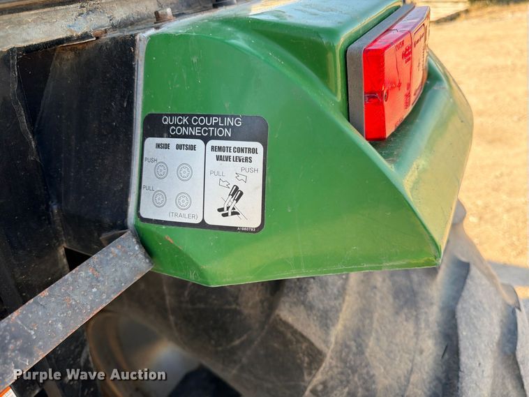 image for item FK3906 2007 Montana  LG5740C  MFWD tractor