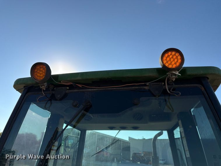 image for item FK3906 2007 Montana  LG5740C  MFWD tractor