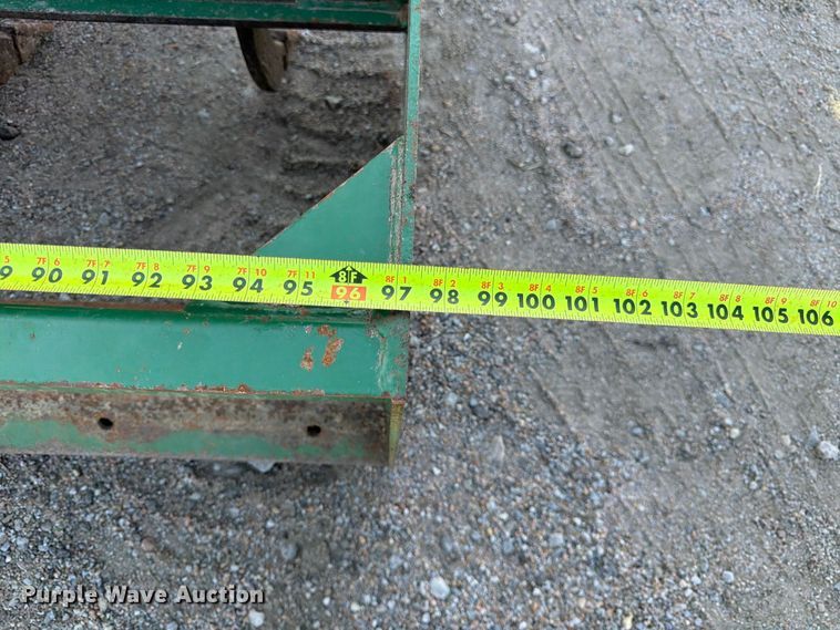 image for item FK3906 2007 Montana  LG5740C  MFWD tractor
