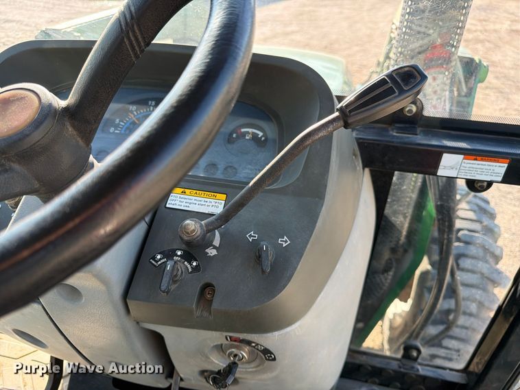 image for item FK3906 2007 Montana  LG5740C  MFWD tractor