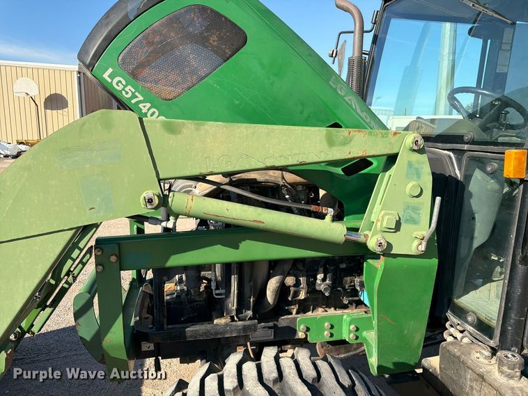 image for item FK3906 2007 Montana  LG5740C  MFWD tractor