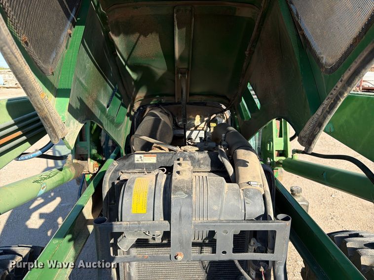 image for item FK3906 2007 Montana  LG5740C  MFWD tractor