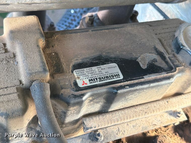 image for item FK3906 2007 Montana  LG5740C  MFWD tractor