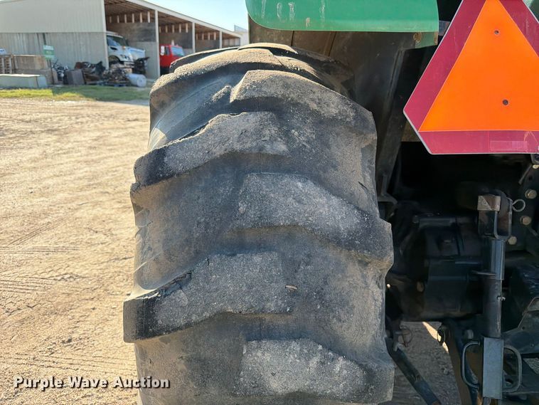 image for item FK3906 2007 Montana  LG5740C  MFWD tractor