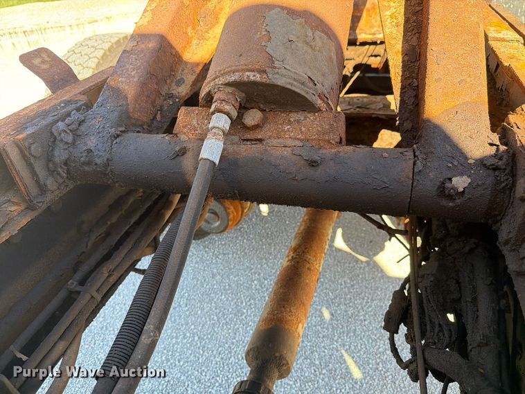 image for item FK4201 2006 International 7400 dump truck