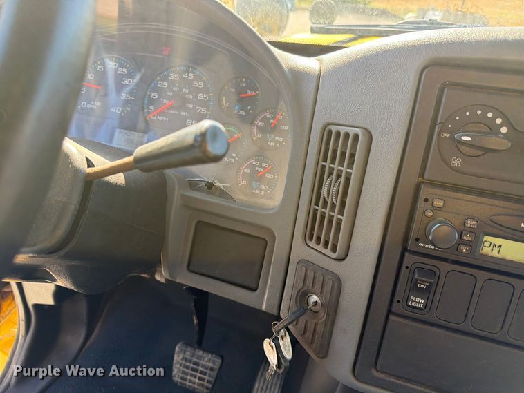 image for item FK4201 2006 International 7400 dump truck