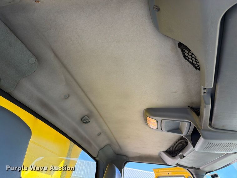 image for item FK4201 2006 International 7400 dump truck