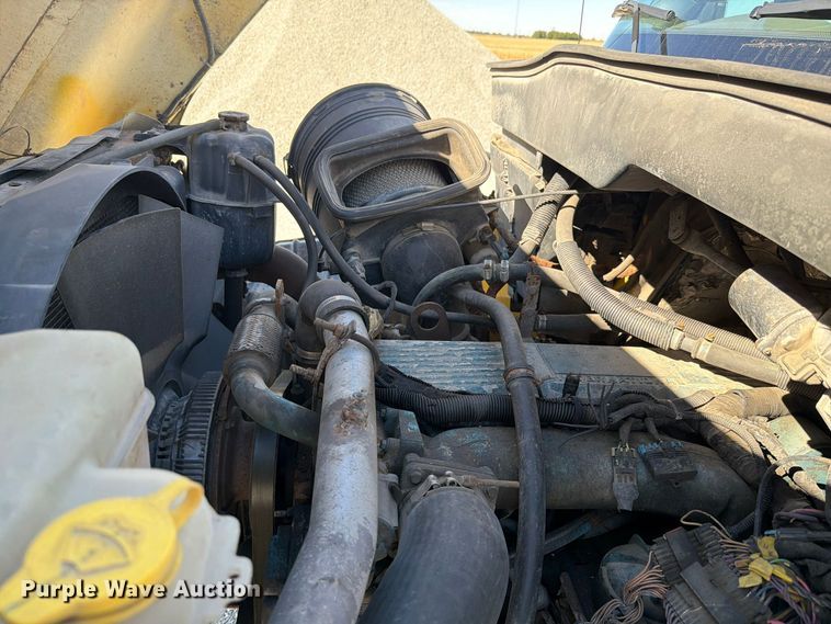 image for item FK4201 2006 International 7400 dump truck