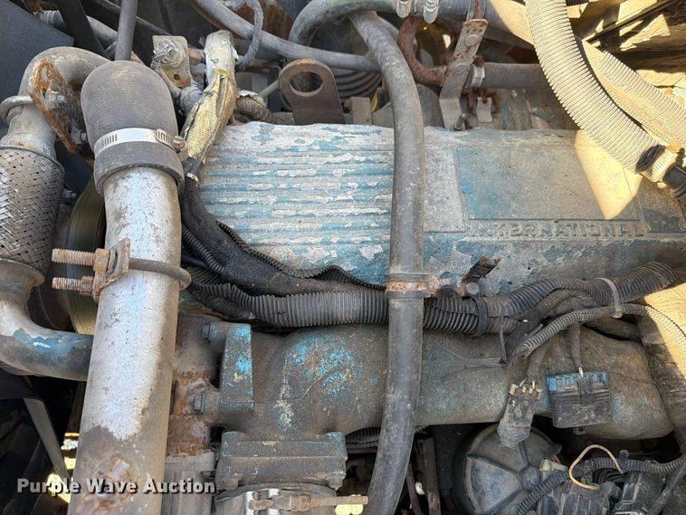 image for item FK4201 2006 International 7400 dump truck