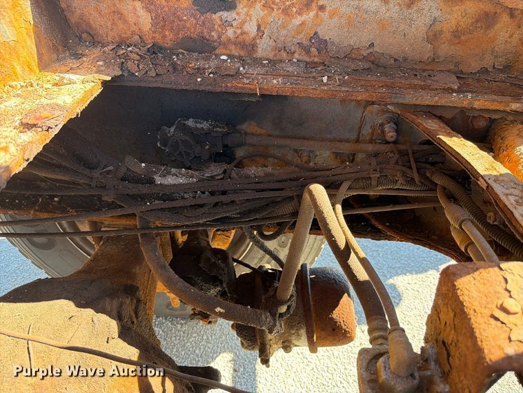 image for item FK4201 2006 International 7400 dump truck