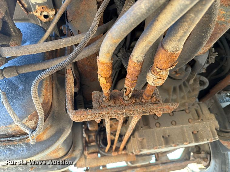 image for item FK4201 2006 International 7400 dump truck