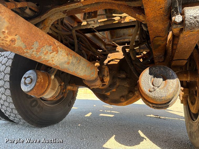 image for item FK4201 2006 International 7400 dump truck