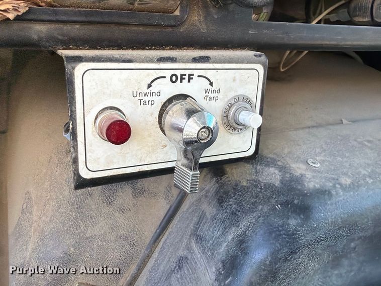 image for item FK5286 2001 International F4900 dump truck