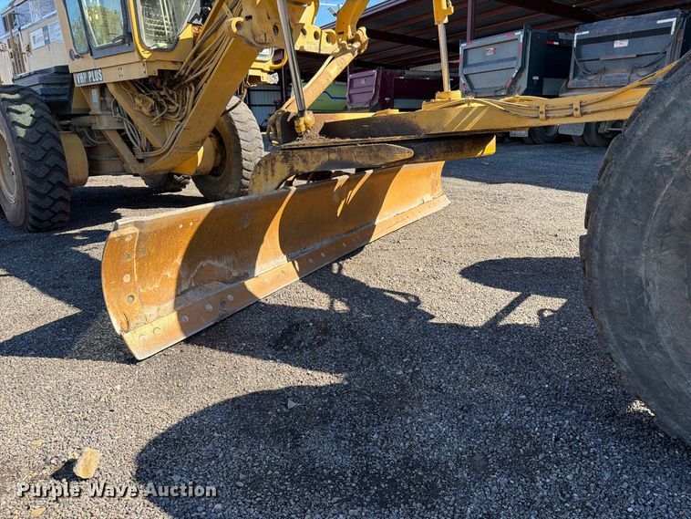 image for item FK5287 2007 Caterpillar 140H motor grader
