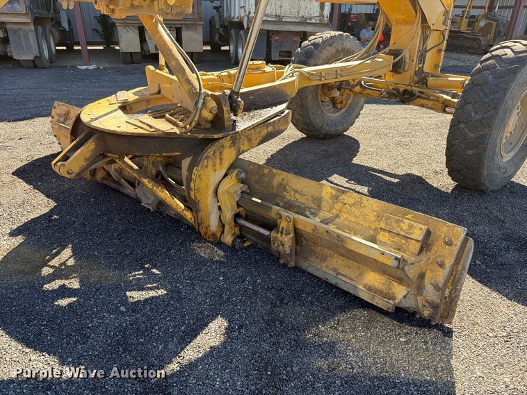 image for item FK5287 2007 Caterpillar 140H motor grader