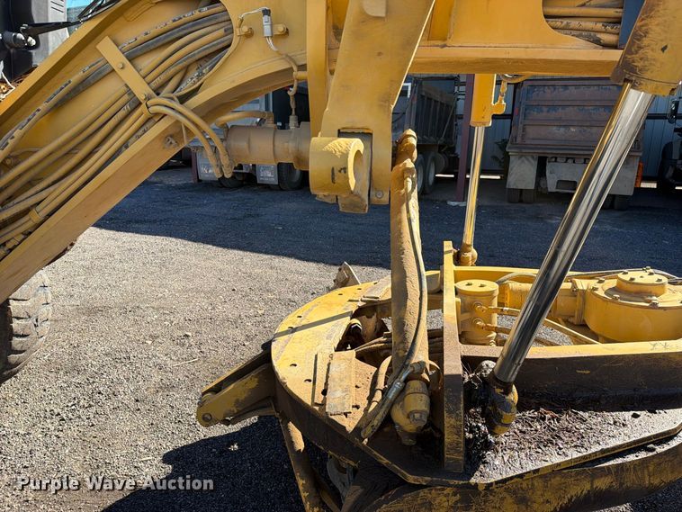 image for item FK5287 2007 Caterpillar 140H motor grader