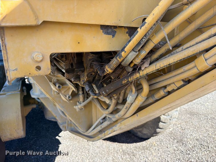 image for item FK5287 2007 Caterpillar 140H motor grader