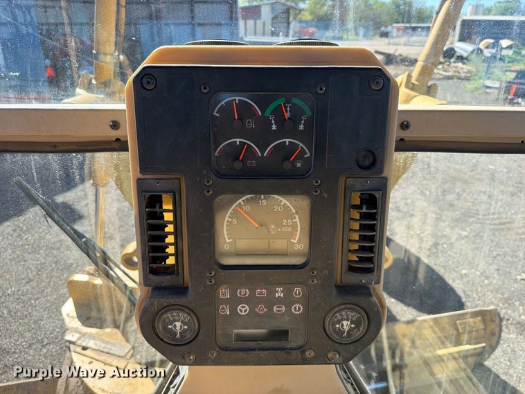 image for item FK5287 2007 Caterpillar 140H motor grader