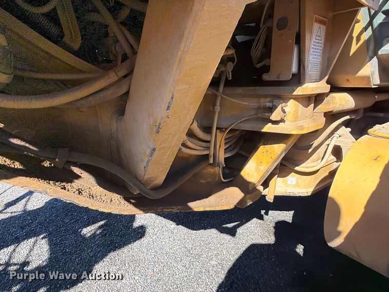 image for item FK5287 2007 Caterpillar 140H motor grader