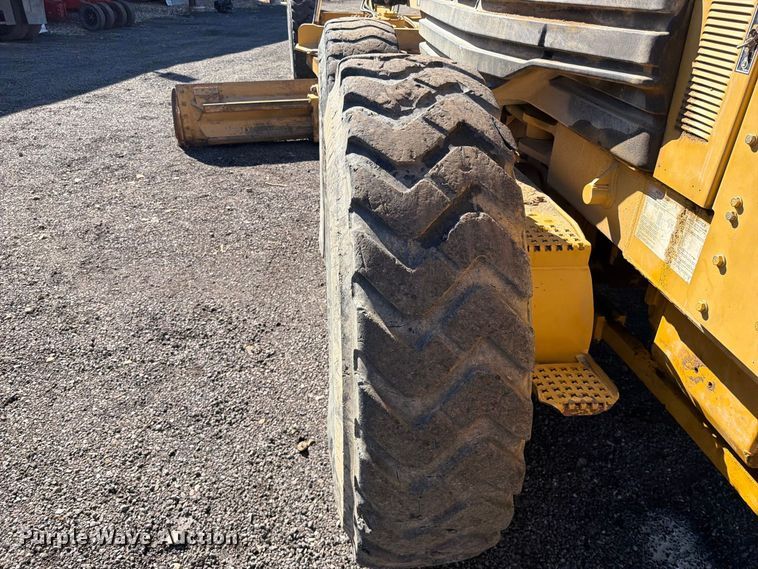 image for item FK5287 2007 Caterpillar 140H motor grader