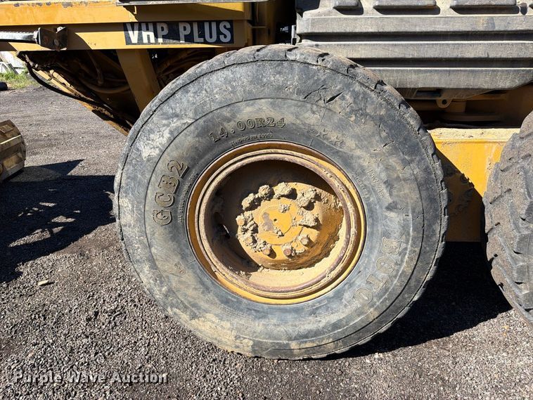 image for item FK5287 2007 Caterpillar 140H motor grader