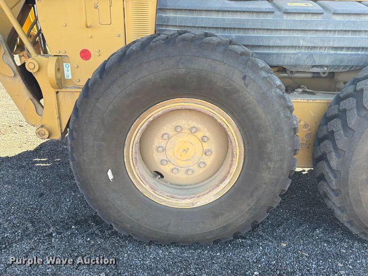 image for item FK5287 2007 Caterpillar 140H motor grader