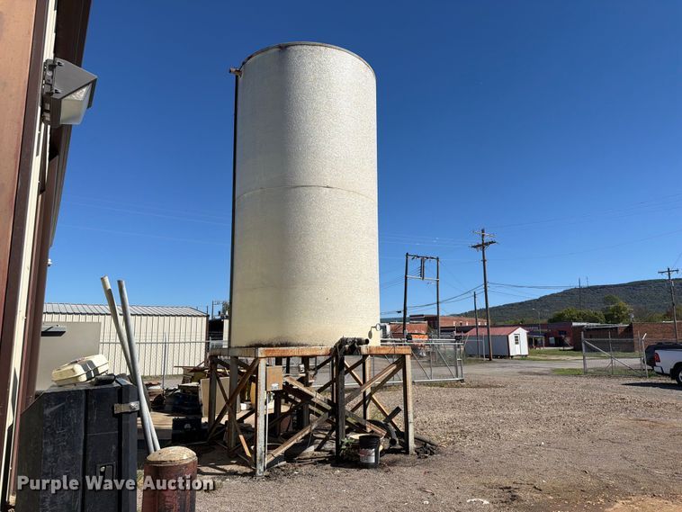 image for item FK5288 Storage tank