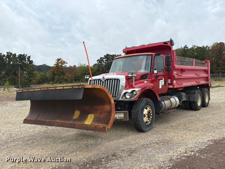 image for item FM6548 2018 International 7500 dump truck