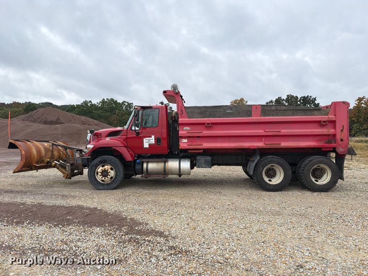 image for item FM6548 2018 International 7500 dump truck