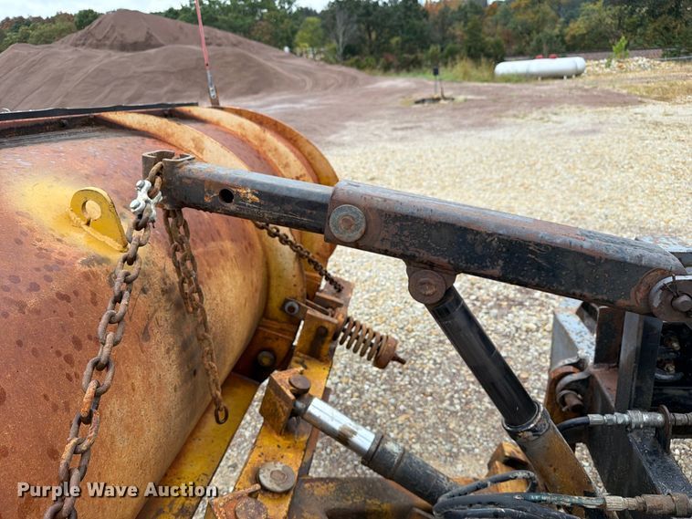 image for item FM6548 2018 International 7500 dump truck