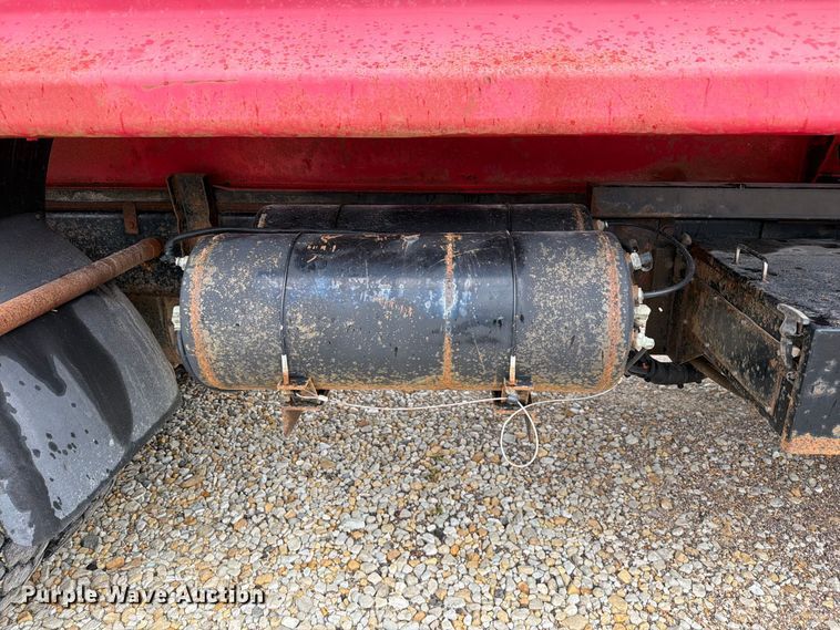 image for item FM6548 2018 International 7500 dump truck