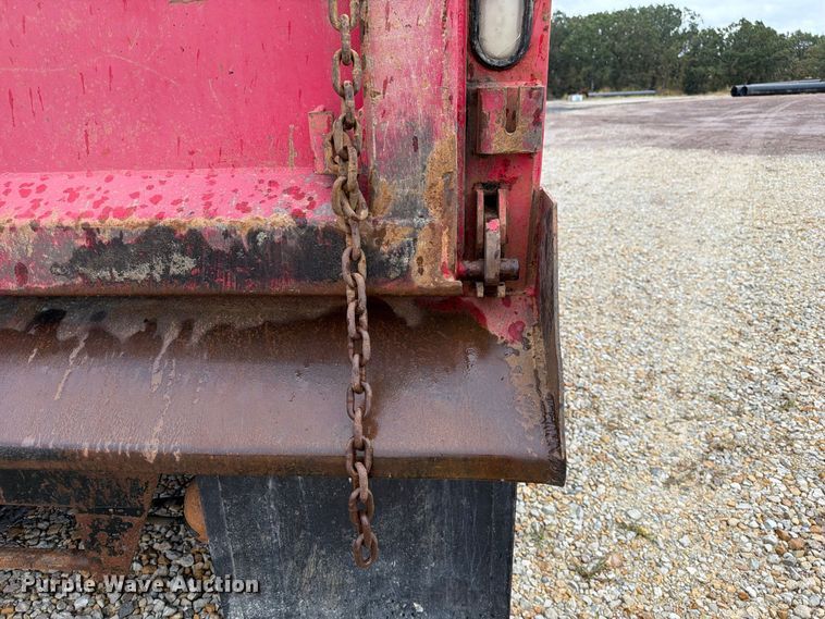 image for item FM6548 2018 International 7500 dump truck