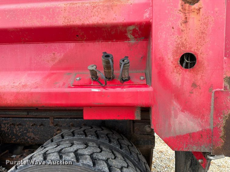 image for item FM6548 2018 International 7500 dump truck