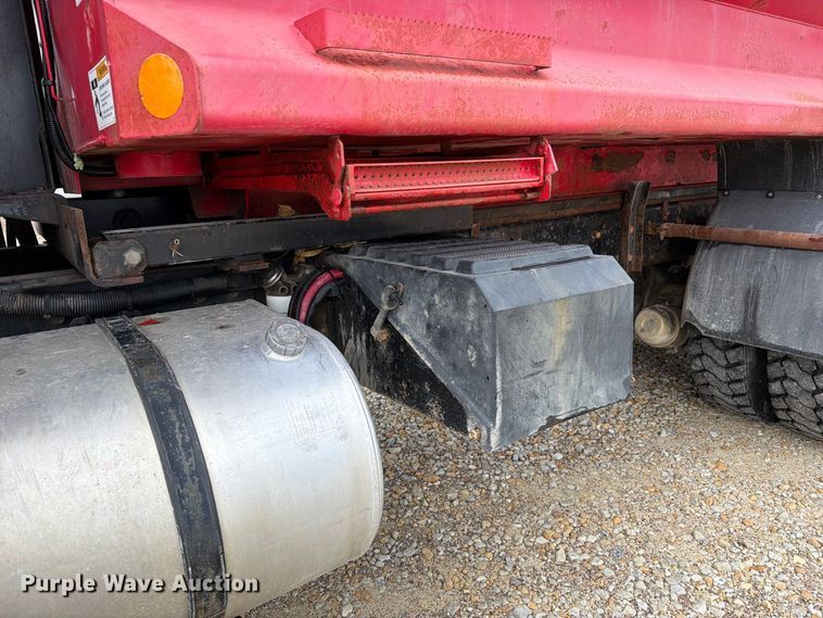 image for item FM6548 2018 International 7500 dump truck