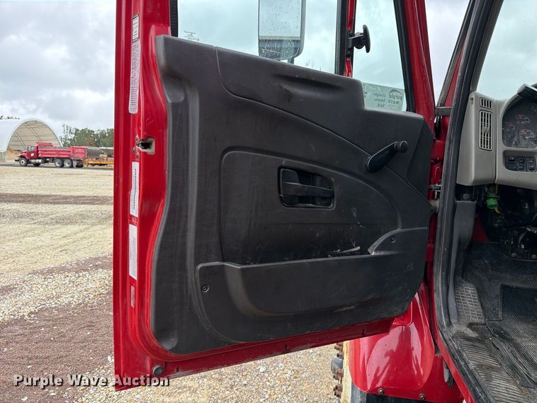 image for item FM6548 2018 International 7500 dump truck