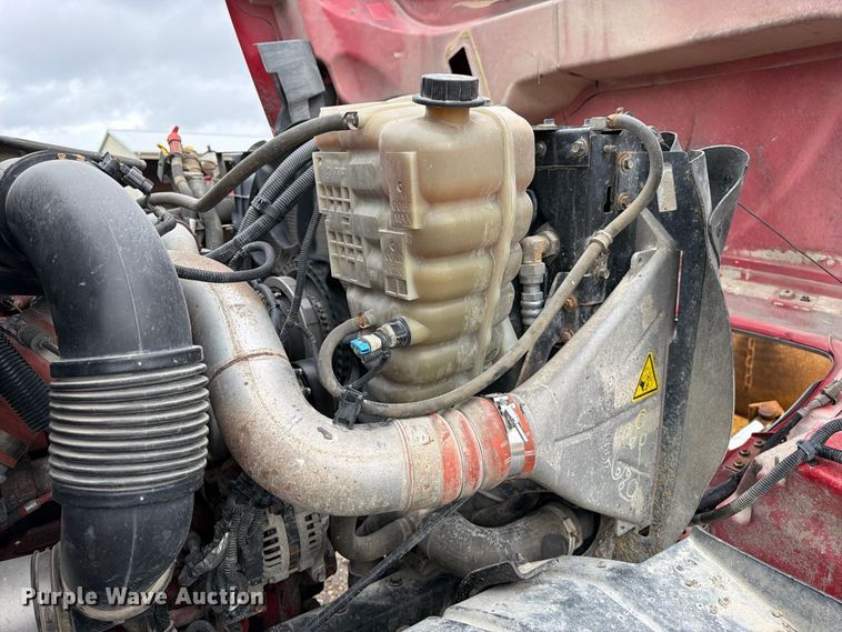 image for item FM6548 2018 International 7500 dump truck