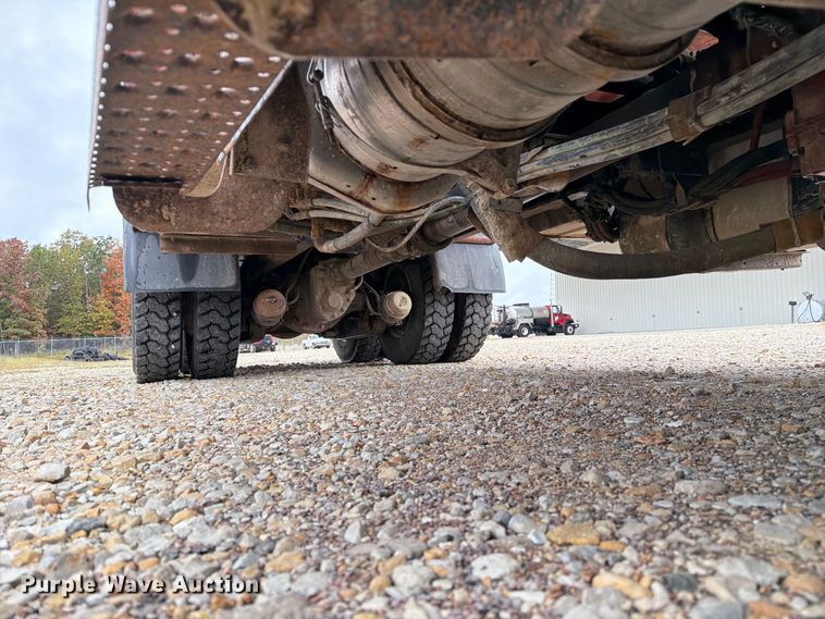 image for item FM6548 2018 International 7500 dump truck