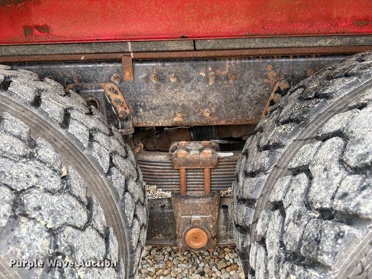 image for item FM6548 2018 International 7500 dump truck