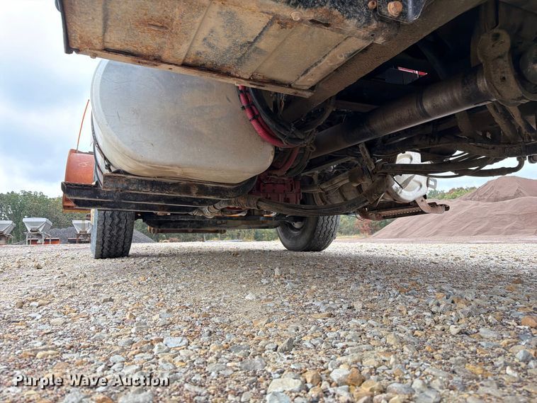 image for item FM6548 2018 International 7500 dump truck
