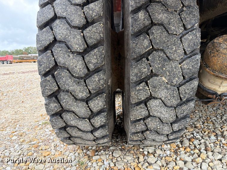 image for item FM6548 2018 International 7500 dump truck
