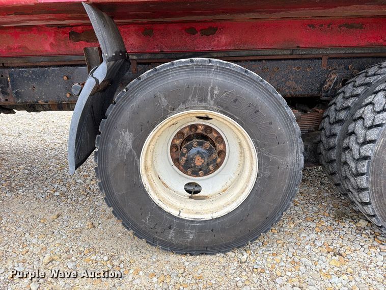 image for item FM6548 2018 International 7500 dump truck
