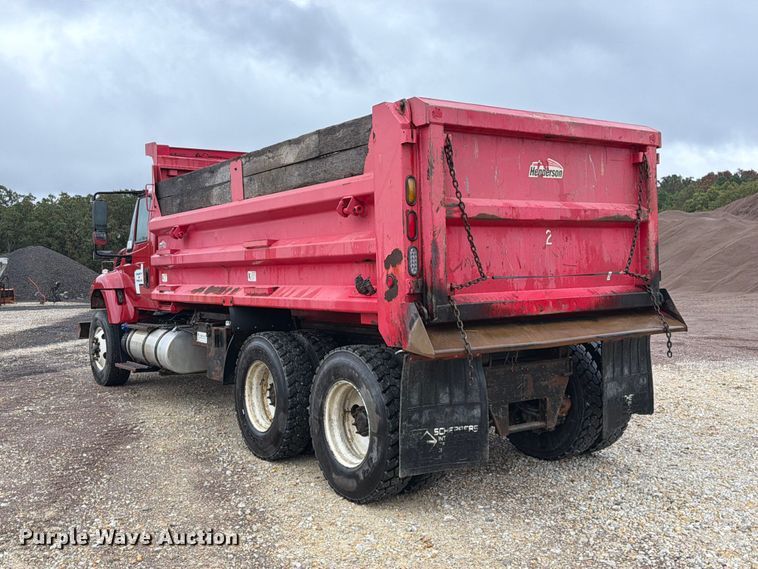 image for item FM6549 2018 International 7500 dump truck
