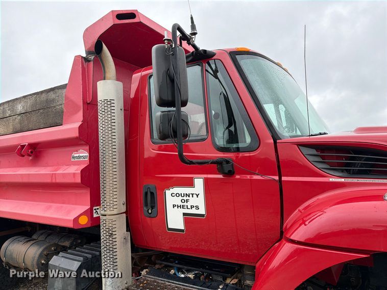 image for item FM6549 2018 International 7500 dump truck