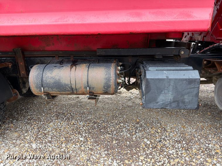 image for item FM6549 2018 International 7500 dump truck