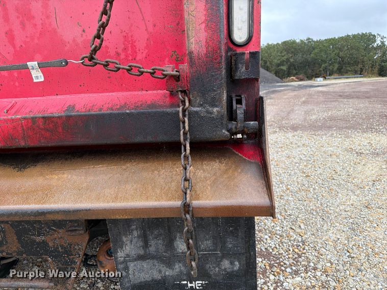 image for item FM6549 2018 International 7500 dump truck