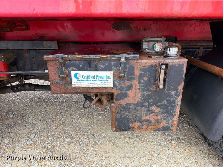 image for item FM6549 2018 International 7500 dump truck