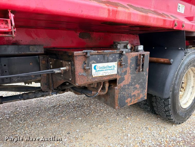 image for item FM6549 2018 International 7500 dump truck
