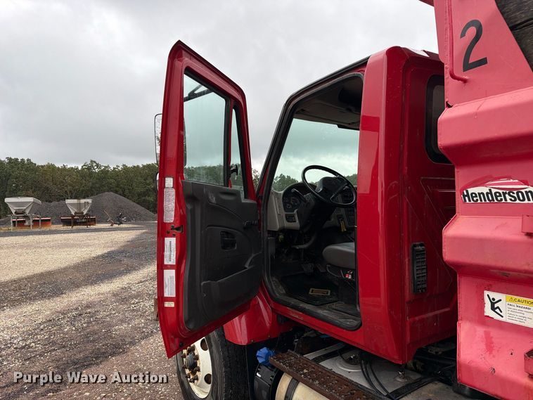 image for item FM6549 2018 International 7500 dump truck
