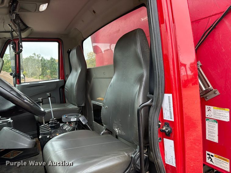 image for item FM6549 2018 International 7500 dump truck